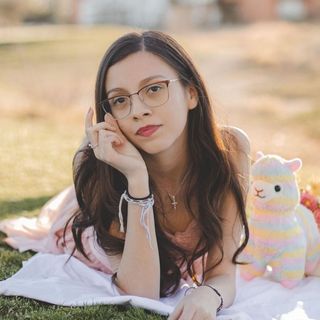 Profile Picture of Aylin (@music_aylin) on Instagram