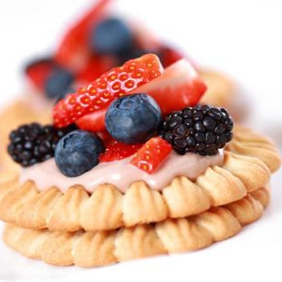 Profile Picture of Claudi Nicks (@truongngocdaox0) on Poshmark