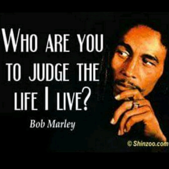 Profile Picture of Vanier David (@vman10) on Poshmark