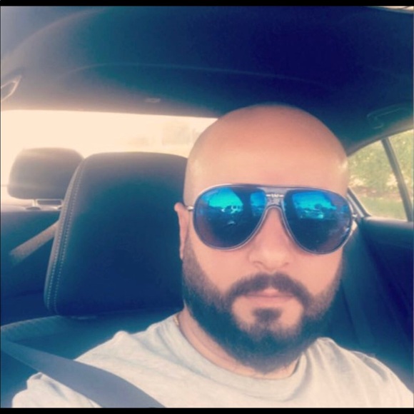 Profile Picture of Makram Alarmani (@marmani81) on Poshmark