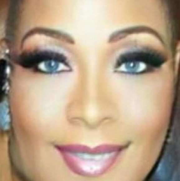 Profile Picture of Iris Nelson (@mspuff59) on Poshmark