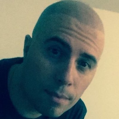 Profile Picture of John Bis (@Blendre) on Twitter