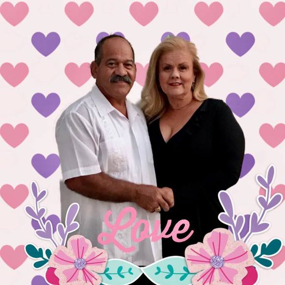 Profile Picture of Candi Flores ramos (@rickyandcandi) on Poshmark