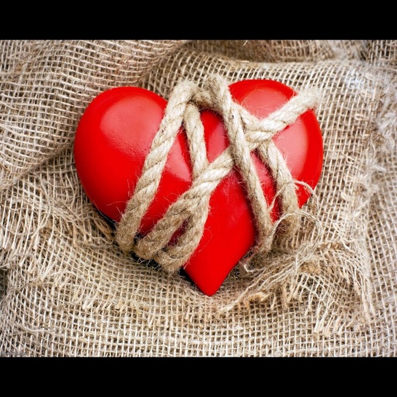 Profile Picture of Maneet Bhathal (@maneet) on Poshmark