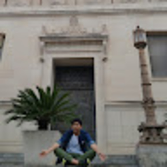 Profile Picture of Hardik Shukla (@hardikshukla) on Poshmark