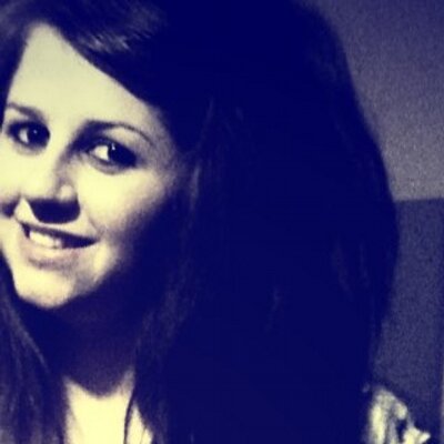 Profile Picture of Kirsty T (@icestar13) on Twitter