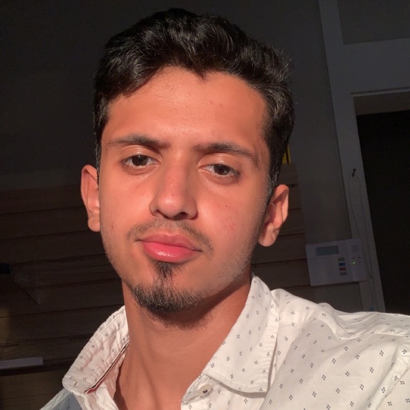 Profile Picture of Abdurahman Alsadi (@abdurahman13) on Poshmark