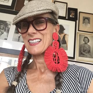 Profile Picture of Caryn Franklin (@franklinonfashion) on Instagram