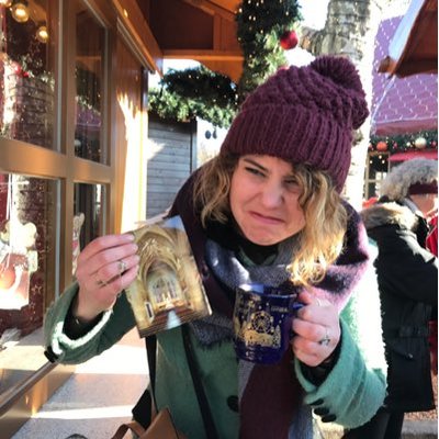 Profile Picture of Danielle Howe (@DanielleYHowe) on Twitter