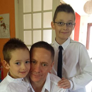 Mickael Hiniger - Facebook Profile Picture of Mickael Hiniger (@mickael.hiniger) on Facebook