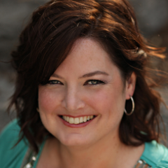 Profile Picture of Kim Law (@kim_law) on Twitter