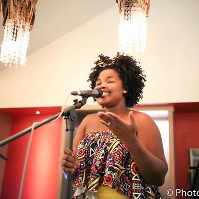 Profile Picture of Alexa Haïti (@AlexaHaiti) on Twitter