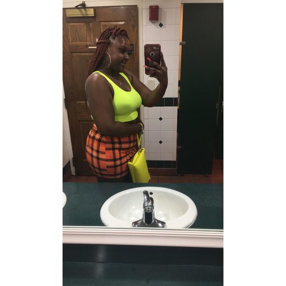 Myah Saxon - Poshmark Profile Picture of Myah Saxon (@myahsaxon) on Poshmark