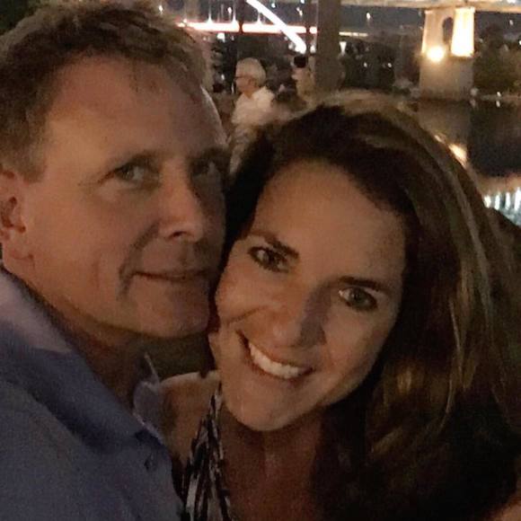 Profile Picture of Allyson moore Robinson (@allymrob) on Poshmark