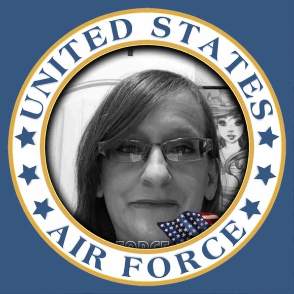 Profile Picture of Terry Blackwell wong (@terrw301) on Poshmark