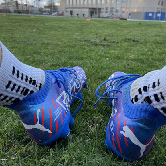 Profile Picture of Albert Garcia (@aqua980) on Poshmark