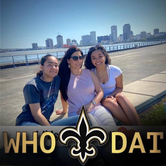 Profile Picture of Allison Edwards (@aaedwards26) on Poshmark