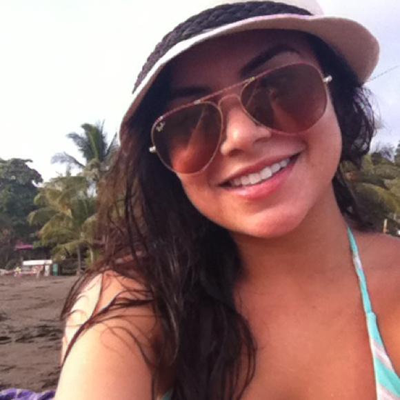 Profile Picture of Daniella Levy (@daniella2323) on Poshmark