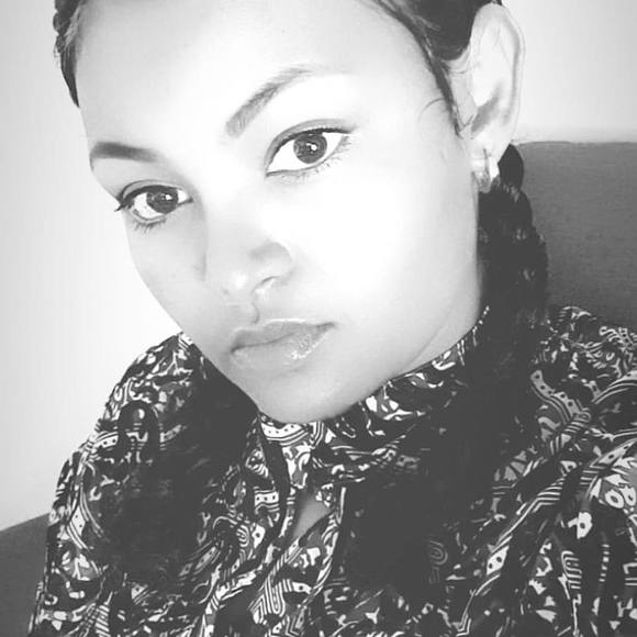 Profile Picture of Emebet Bekele (@bemebet) on Poshmark