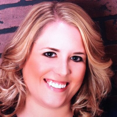 Profile Photo of ANNE IVEY (@ANEO17) on Twitter