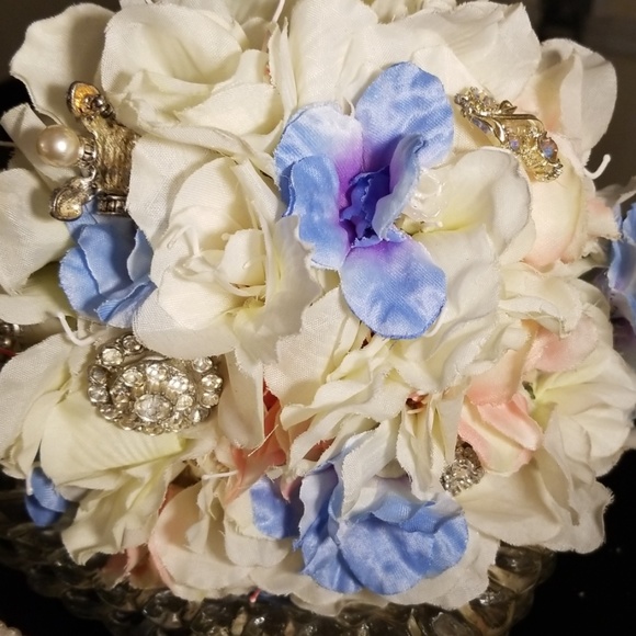 Profile Picture of Ashley Jasicki (@ajaskcki) on Poshmark