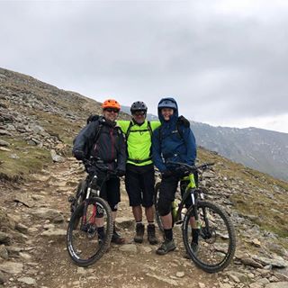 Profile Picture of Alex Leng (@alex.leng.35) on Facebook