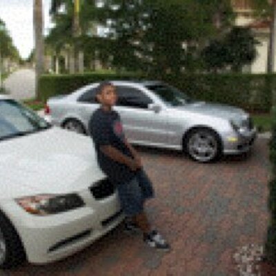 Profile Picture of Kyle Mcgregor (@Mr_moneytoblow) on Twitter