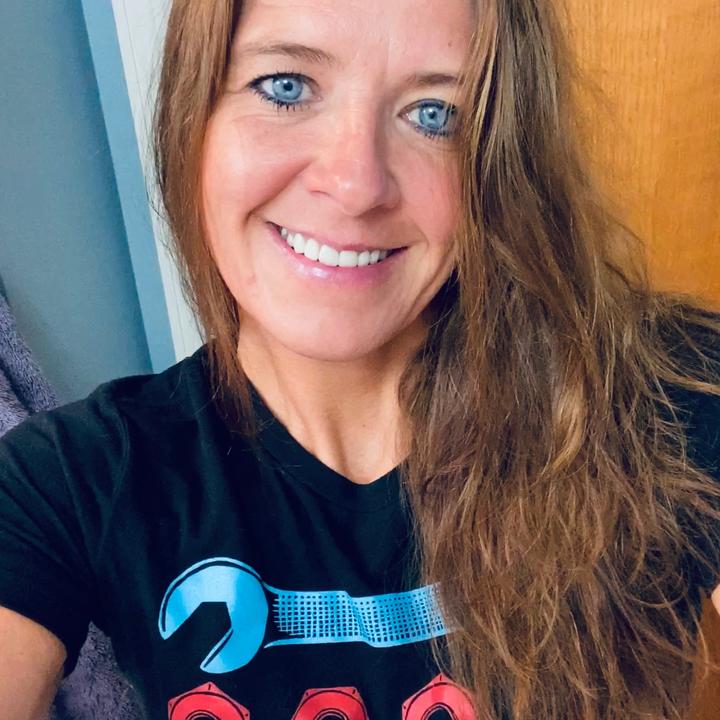 Profile Picture of Lori Campbell (@@loricampbell72) on Tiktok