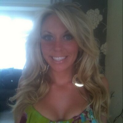 Profile Picture of Rachel Beckwith (@rachelzbeck) on Twitter