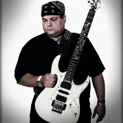 Profile Picture of Allanlesser (@allanlesser) on Twitter
