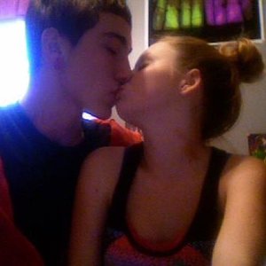 Profile Picture of Shelby Ivey (@iminlovewithasexybitch) on Myspace