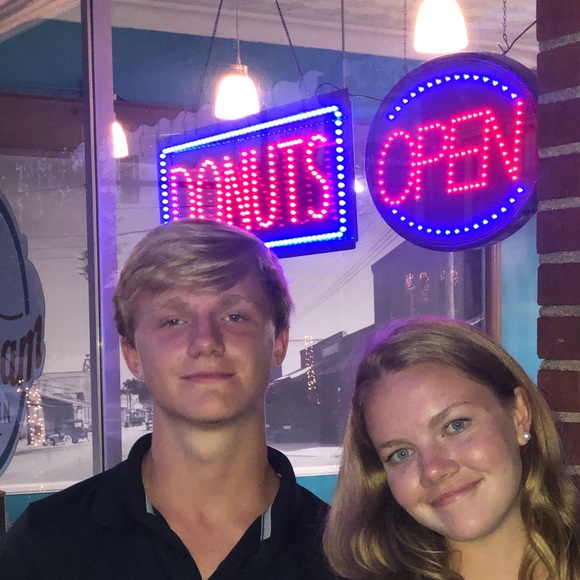 Profile Picture of Myles Reppart (@mylesreppart1) on Poshmark