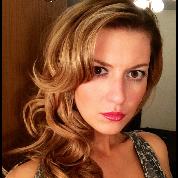 Profile Picture of Jill Bixler (@jillbixler) on Poshmark