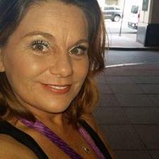 Profile Picture of KIM LANDERS (@KMlines) on Twitter