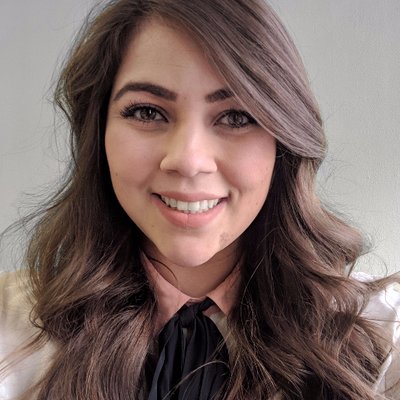 Profile Picture of Alexis Macklin (@alexis_macklin) on Twitter