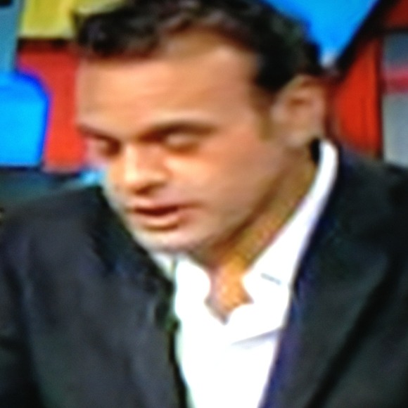 Profile Picture of Joe Corona (@joecorona) on Poshmark