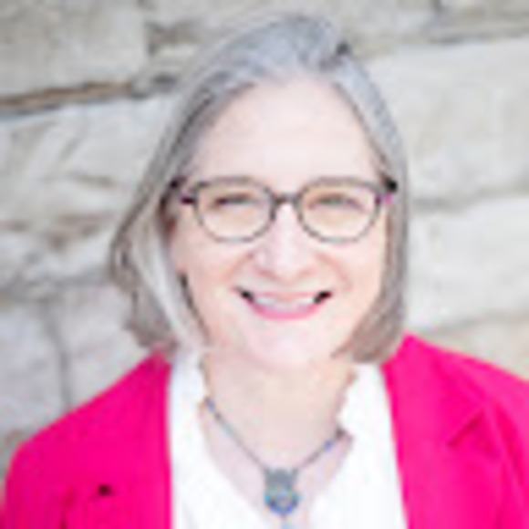 Profile Picture of Danielle Lamothe (@dani_lamo) on Poshmark