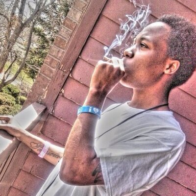 Profile Picture of Lawrence Hardy (@SLPMoNEyGaNg) on Twitter