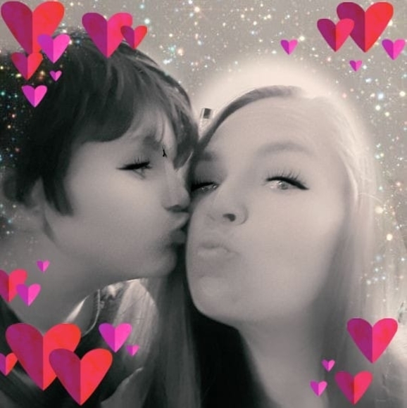 Profile Picture of Rhoda Hale (@rhodajones85) on Poshmark