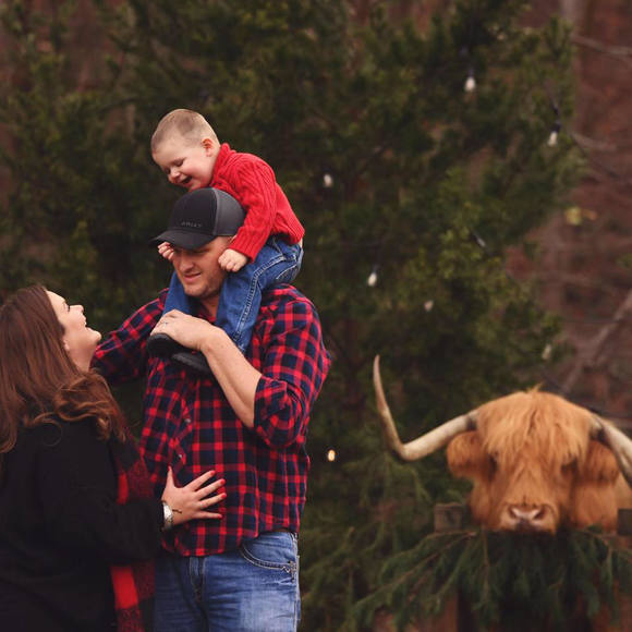 Profile Picture of Jade Osborne (@lorajade08) on Poshmark