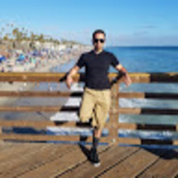 Profile Picture of Felix Tellez (@tellezfelix91) on Poshmark