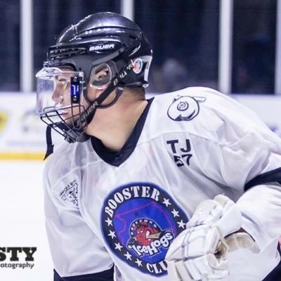 Profile Picture of Dan Spriggs (@danspriggs27) on Twitter