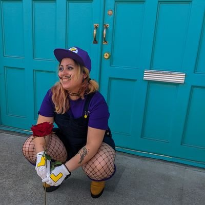 Profile Picture of LilyLilyQuiteSoScary (@MiDerpcon) on Twitter