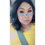 Profile Picture of Crystal Reyna (@lipstick.crys) on Instagram