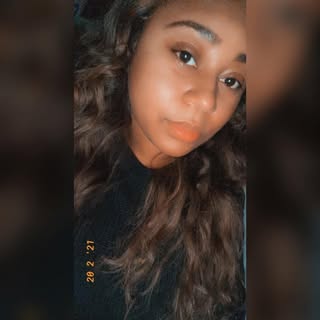 Profile Picture of Nicole Clay (@_nicoleclay) on Instagram