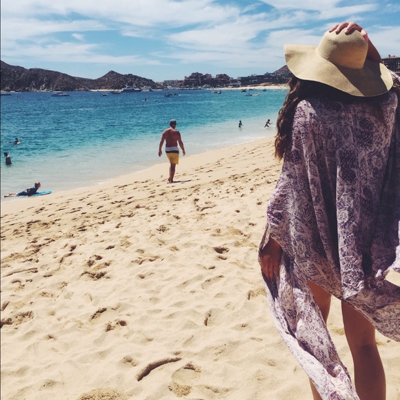 Profile Picture of Casey Benadof (@cbenadof) on Poshmark