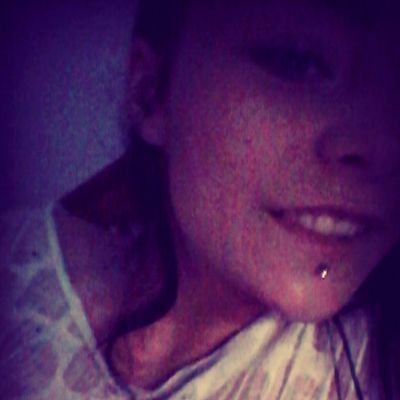 Profile Picture of Nikki Nicholl (@NikkiAdam69) on Twitter