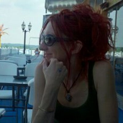 Profile Picture of Tracy Blankemeyer (@LilianMagdalen) on Twitter