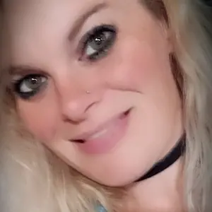 Profile Picture of Sarah Grider (@sarahglidden) on Tiktok