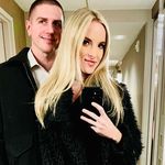 Profile Picture of Lizzie Royer (@lizzieroyer) on Instagram